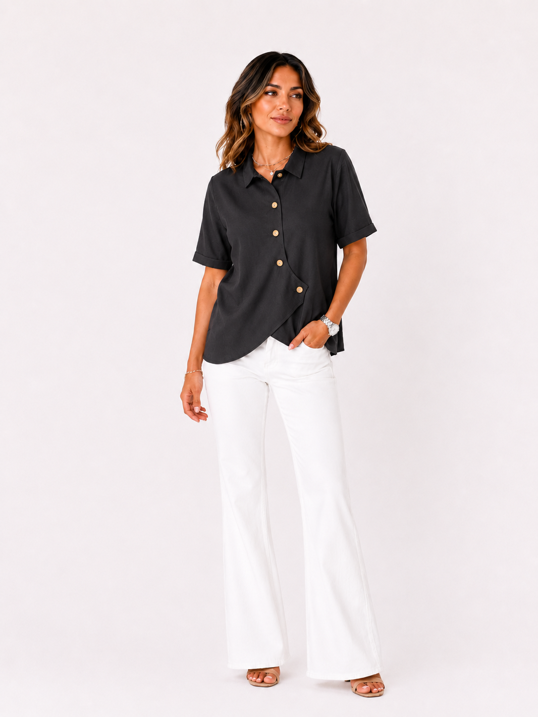Julia | Blusa asimétrica de algodón y lino con botones